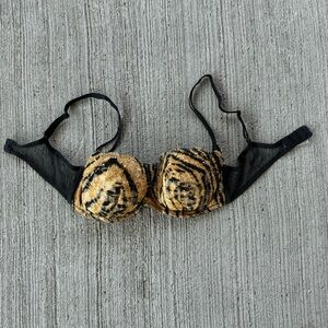 2000s vintage Victoria’s Secret tiger stripe push up bra 34C